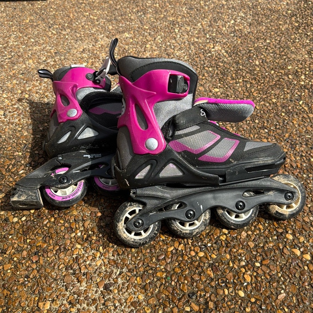 Spitfire adjustable rollerblades. Youth. 5-8. Used but still great condition.